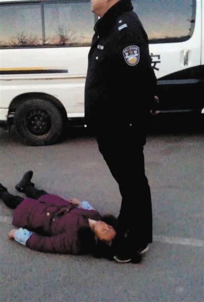 太原公安局长就讨薪女丧命派出所道歉