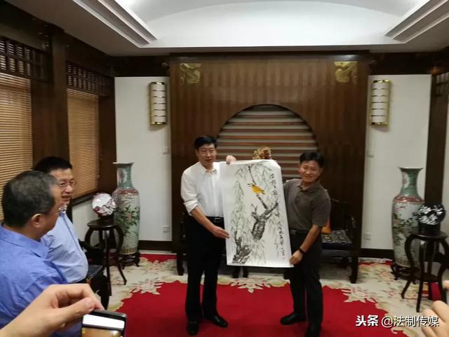 张军平书画家艺术简介