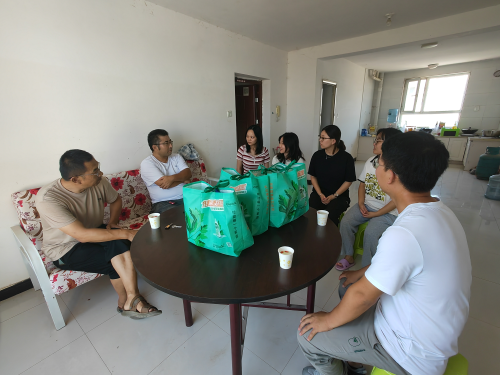 看望慰问照片 3.png