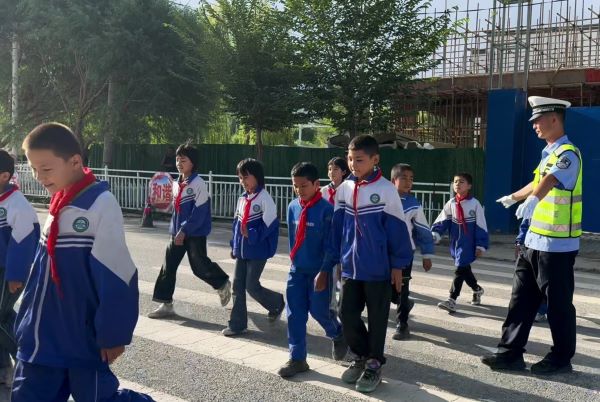 09031725344433409778.jpg 1.jpg