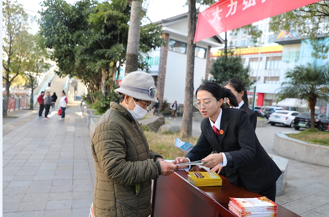 12041733316252592624.png screenshot-1733316153661.png