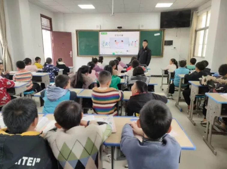 12091733733146700227.png screenshot-1733732780293.png