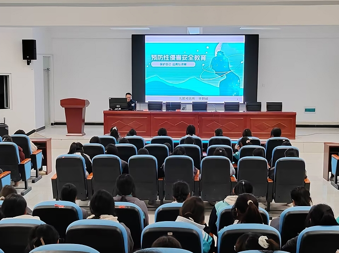 12181734512817286727.png screenshot-1734512771304.png