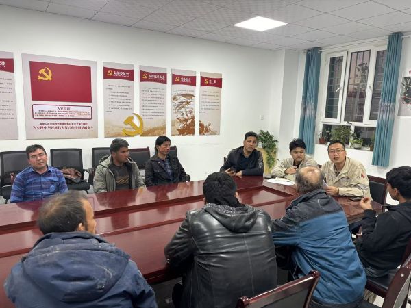 03111741675735526517.jpg 动员会1.jpg