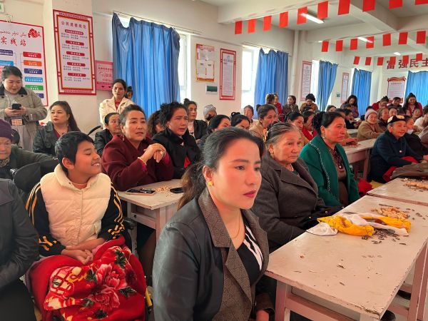 03111741676666239499.jpg b2d78e2de20c7e6eebaec872ea80429.jpg