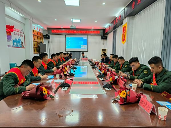 03141741949033927207.jpg 图为 就业创业政策宣讲现场(鲁畅 摄).jpg