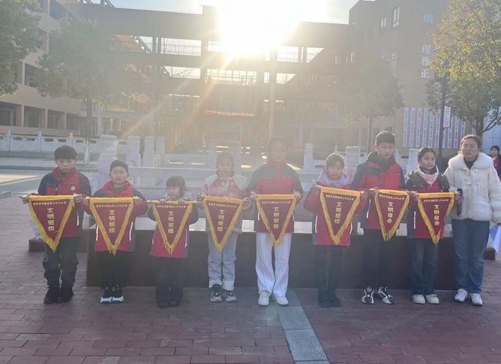 屏幕截图 2025-03-17 192321.png