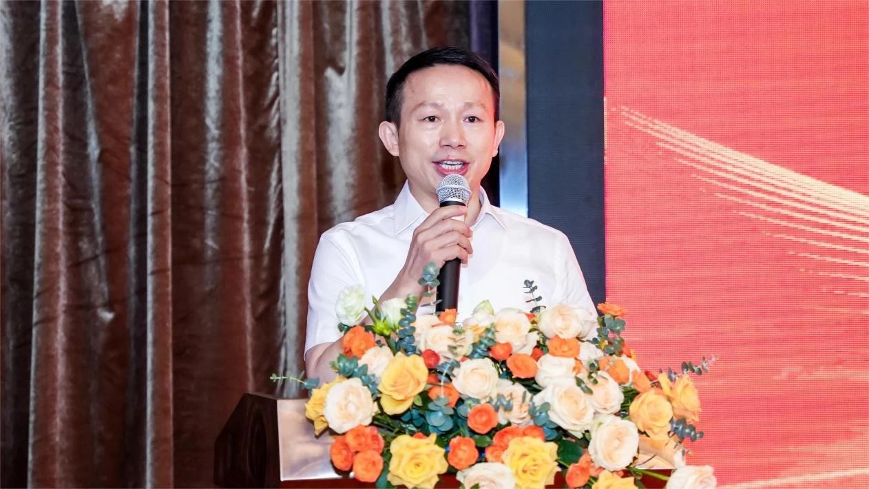 03201742437682686481.jpg 888b70918712401734a880889a34a968.jpg