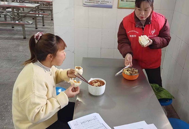 屏幕截图 2025-03-20 191507.png