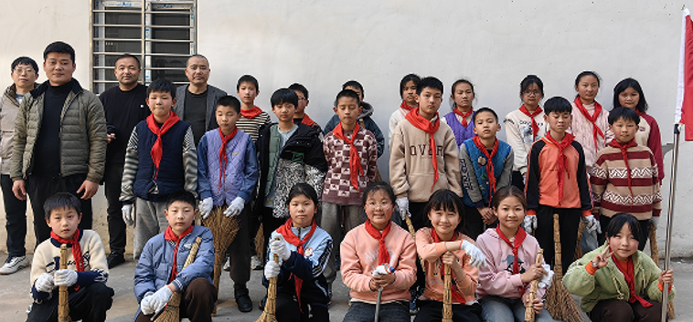 屏幕截图 2025-03-21 190307.png