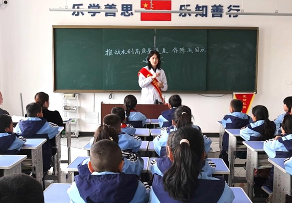 屏幕截图 2025-03-21 191844.png