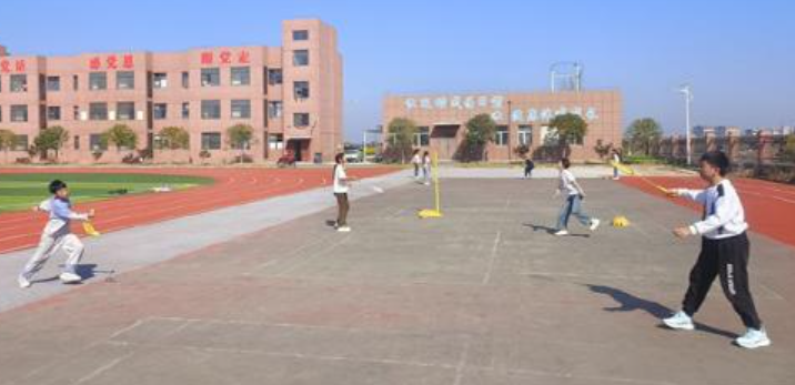 屏幕截图 2025-03-25 193211.png