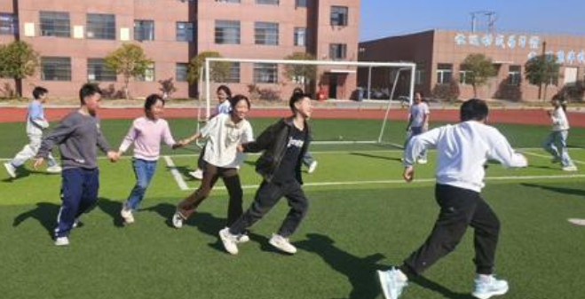 屏幕截图 2025-03-25 193214.png