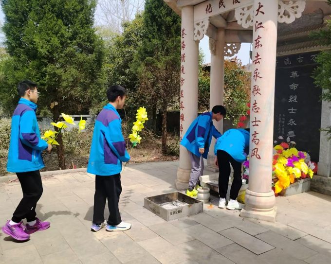 屏幕截图 2025-04-02 205258.png