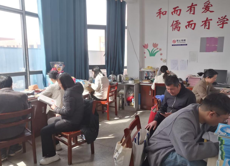 屏幕截图 2025-04-03 215805.png