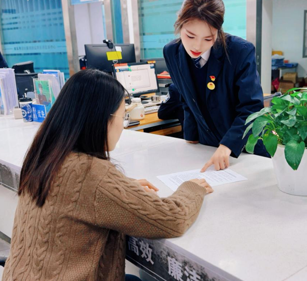 屏幕截图 2025-04-03 222407.png