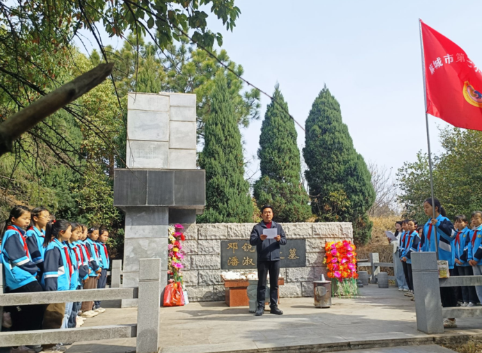 屏幕截图 2025-04-03 232826.png