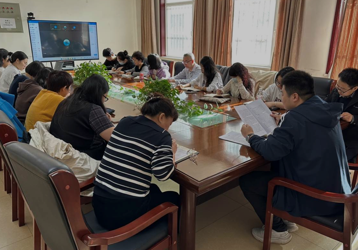 屏幕截图 2025-04-07 235030.png