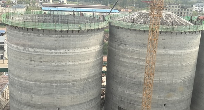 屏幕截图 2025-04-08 193905.png