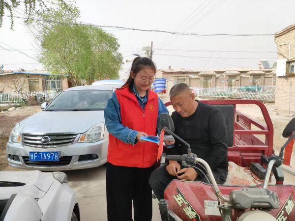 04141744629749559676.jpg cc9edbc4342a275aa9456710c89d23a.jpg