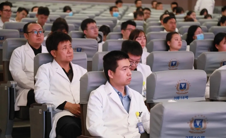 04151744709548853085.png screenshot-1744709363284.png