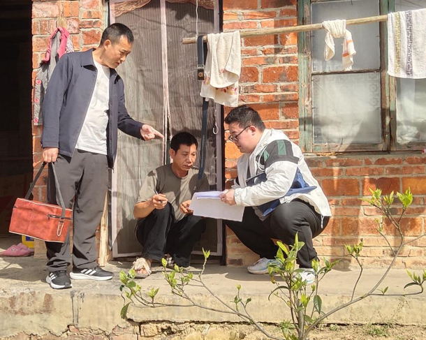 屏幕截图 2025-04-15 210350.png