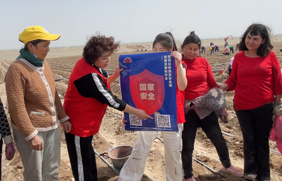 屏幕截图 2025-04-15 211430.png