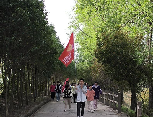 屏幕截图 2025-04-15 212651.png