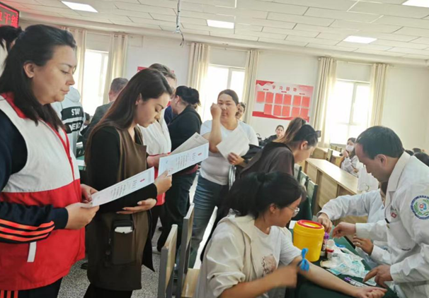 屏幕截图 2025-04-17 205611.png