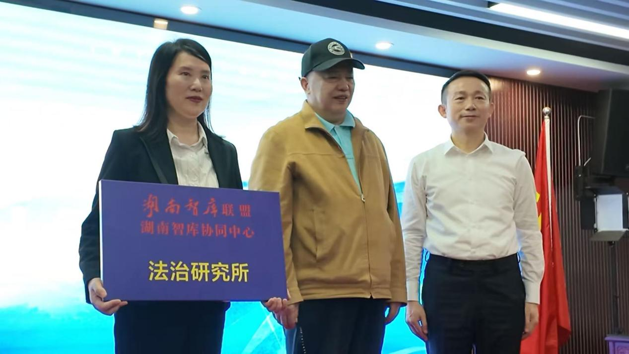 04181744961262549562.png 04.png