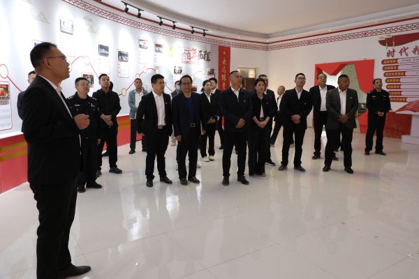 04211745220812348835.jpg IMGS9386.JPG