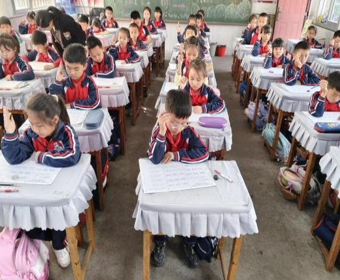 屏幕截图 2025-04-22 181204.png