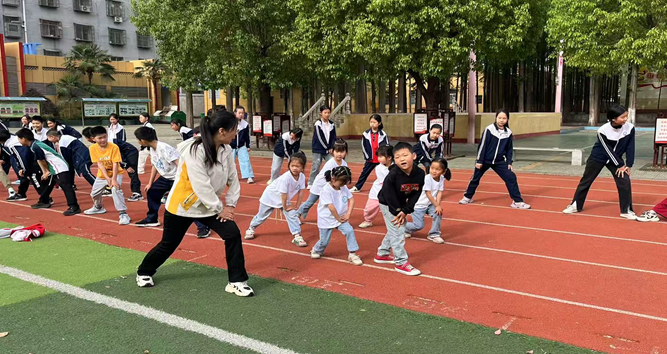 屏幕截图 2025-04-22 185258.png