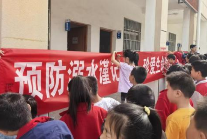 屏幕截图 2025-04-30 201825.png