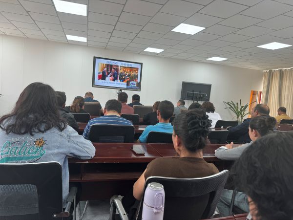 05061746542093398811.jpg 3722e20e33bd388ab4a8a5394b96096.jpg