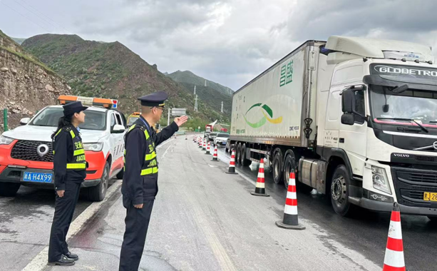 屏幕截图 2025-05-12 223442.png