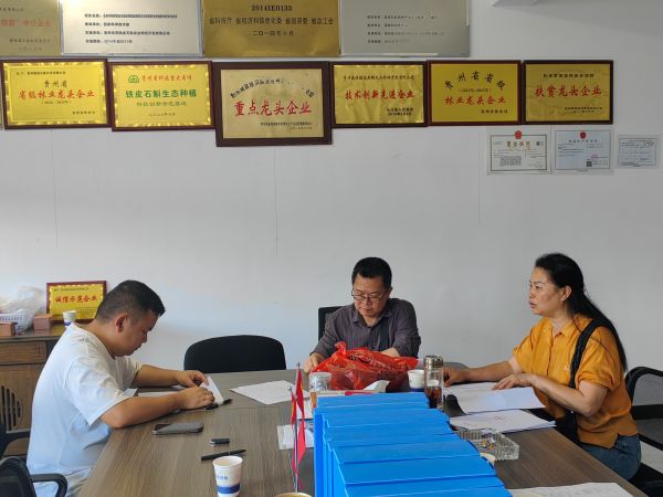 05201747735576222433.jpg f52f264db02700da6848a8c225068e6.jpg