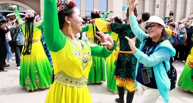 屏幕截图 2025-05-26 180311.png