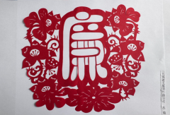 天筑建工集团广联公司剪刻纸作品