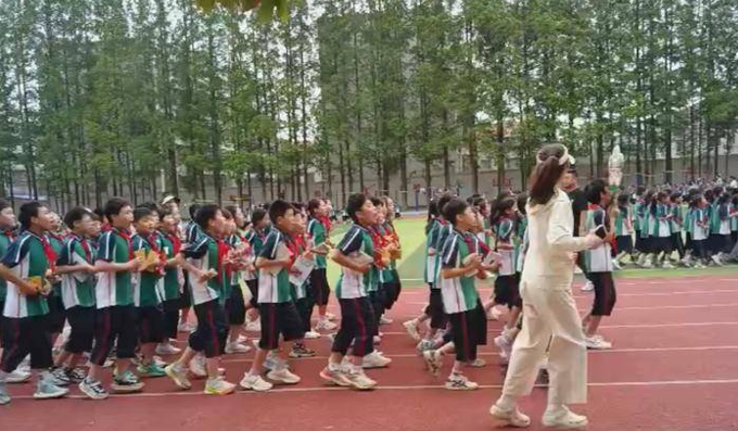 屏幕截图 2025-05-27 195730.png