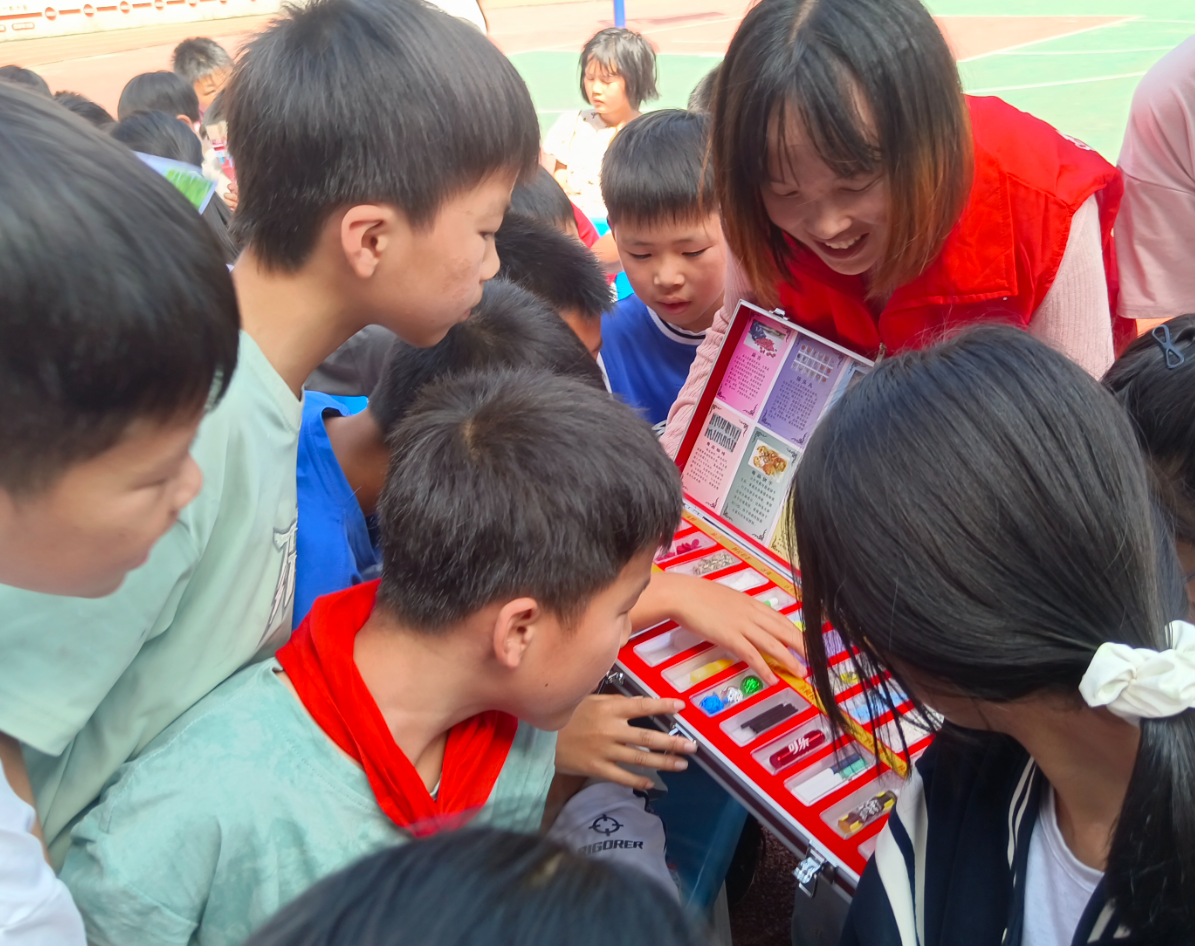 屏幕截图 2025-06-06 231905.png