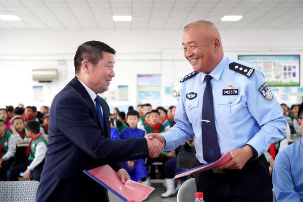 06171750155475377514.jpg DSC08032.JPG