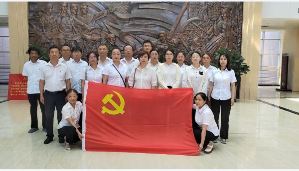 07011751364301518500.jpg 天筑集团恒业公司开展“加强警示教育筑牢廉政防线”主题党日活动为党的生日献礼.jpg