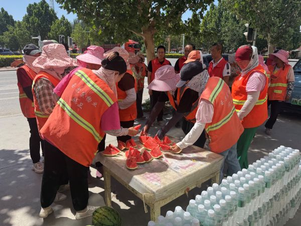 07111752239610175649.jpg 4654e62400b73481c124111716691d6.jpg