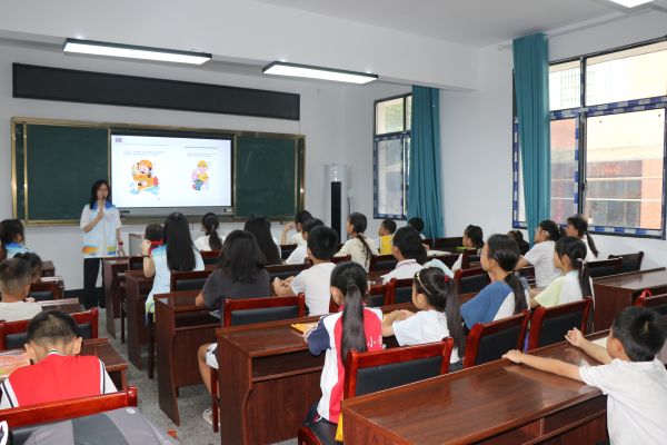 07141752493077242147.jpg 图为开班仪式.JPG