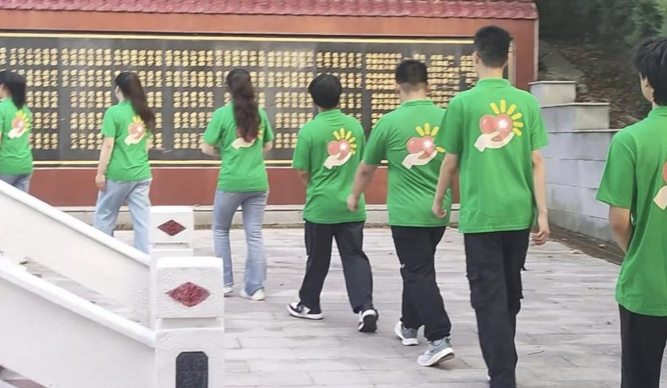 屏幕截图 2025-07-18 190355.png