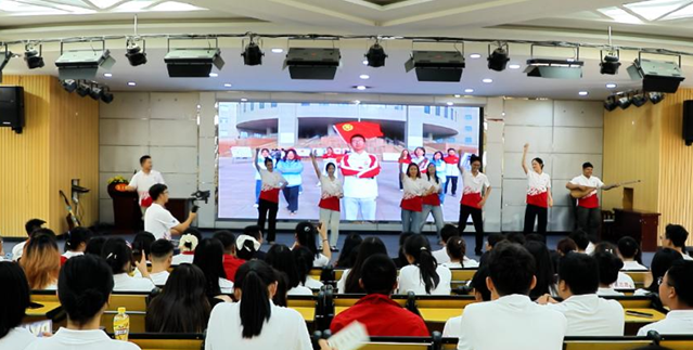 屏幕截图 2025-07-18 194349.png