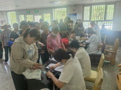 健康有“医”靠 第一师医院免费体检进社区 880位老人享健康关怀