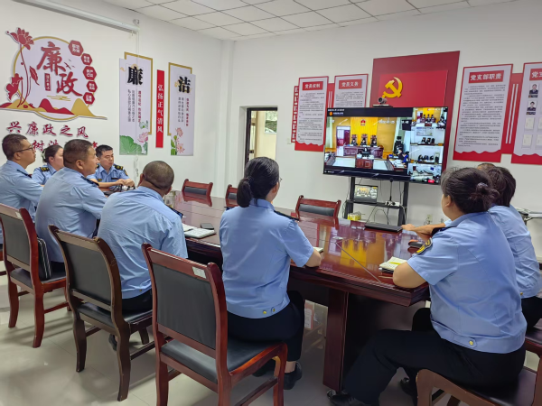 07221753180179262855.png 特克斯执法大队参加线上旁听庭审活动.png