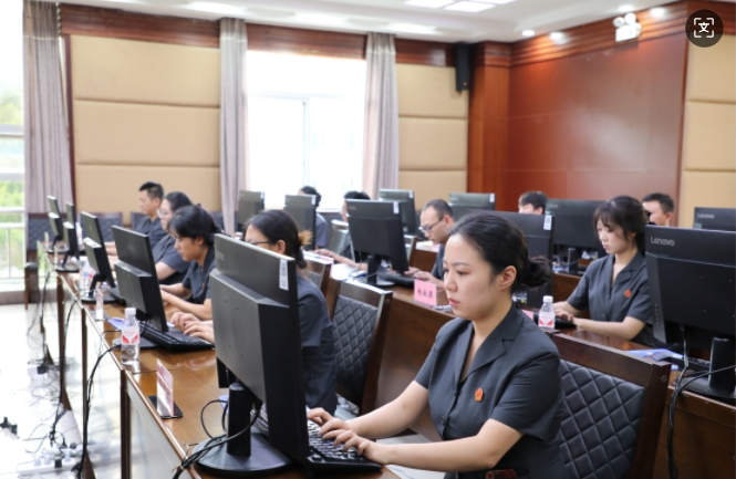 07251753457076137094.png screenshot-1753456627499.png